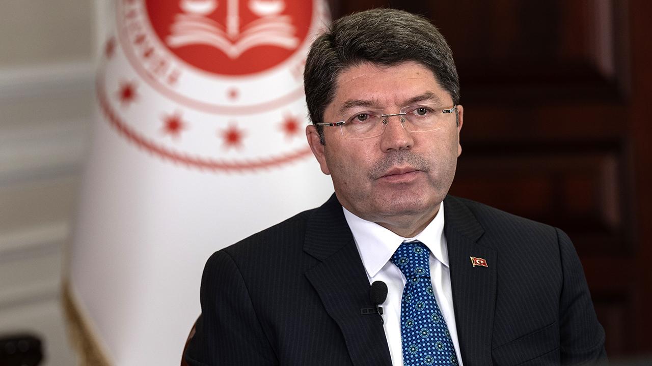 Bakan Tunç: “Bir Yıl Ceza Alan En Az 18 Gün Cezaevinde Kalacak”