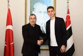 Beşiktaş, Demir Ege Tıknaz’ın Sözleşmesini Uzattı