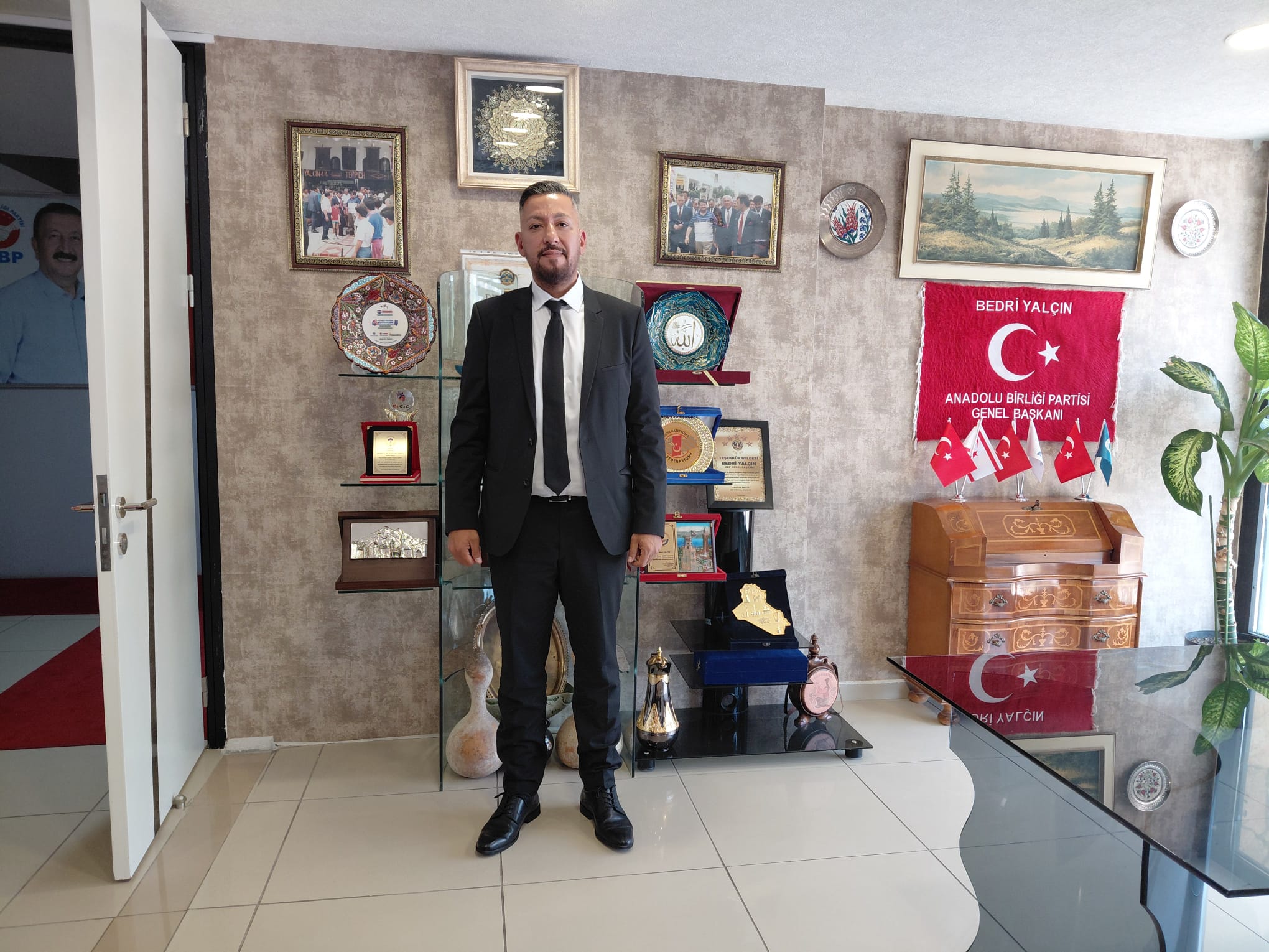 İş Dünyasında Güven ve Vizyonun Adı: Hakan Girgin
