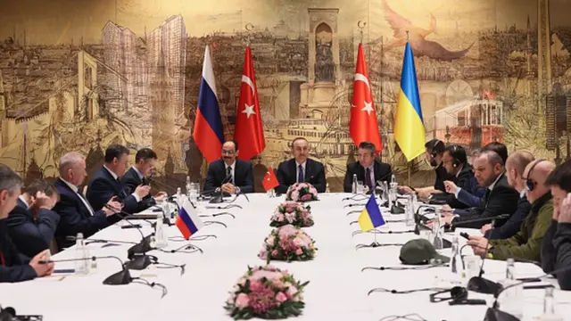 Rusya’dan Yeni İstanbul Görüşmeleri Sinyali: Üçüncü Tur İçin Uzlaşma Sağlandı