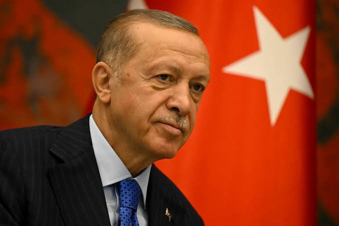 Cumhurbaşkanı Erdoğan'dan LGS, Kıbrıs, Suriye ve Gazze Açıklamaları: "Toksik Siyaset Masum Yavruların Emeklerine Zarar Veriyor"
