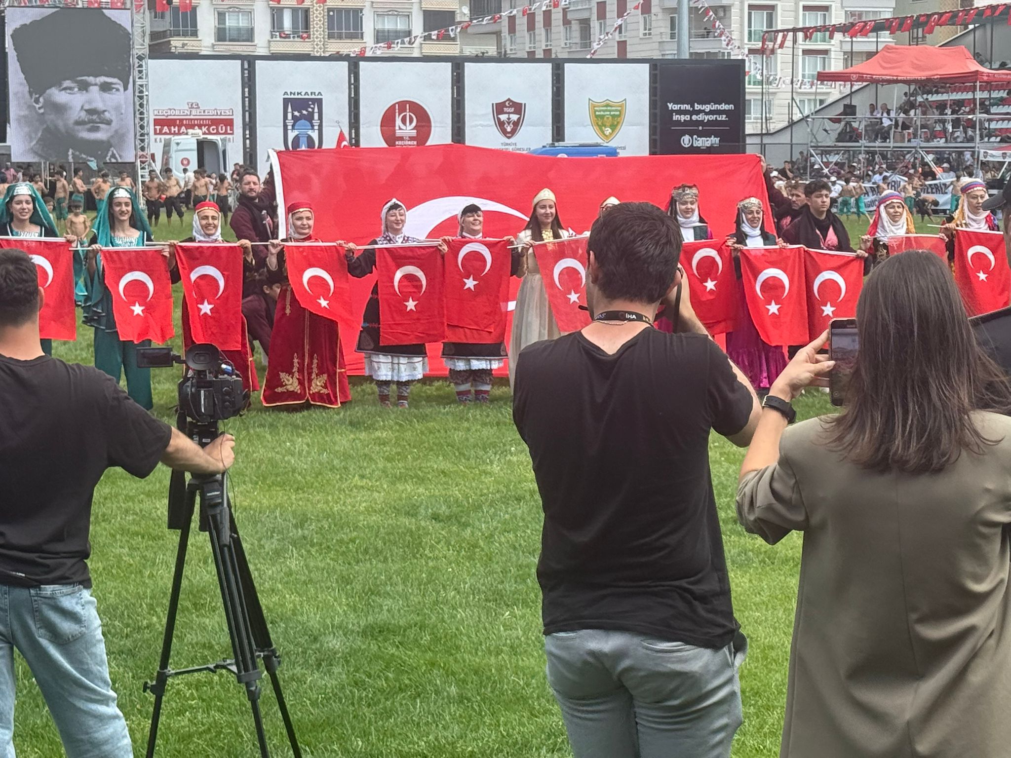 Tarihin En Büyük Ödüllü Karakucak Güreşleri Ankara Keçiören’de Başladı!