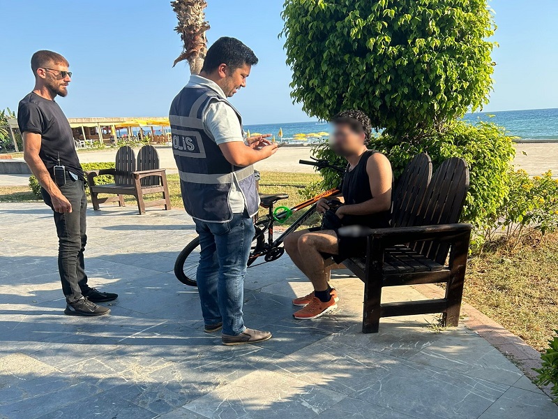 Antalya Genelinde Eş Zamanlı Asayiş Uygulamaları Yapıldı