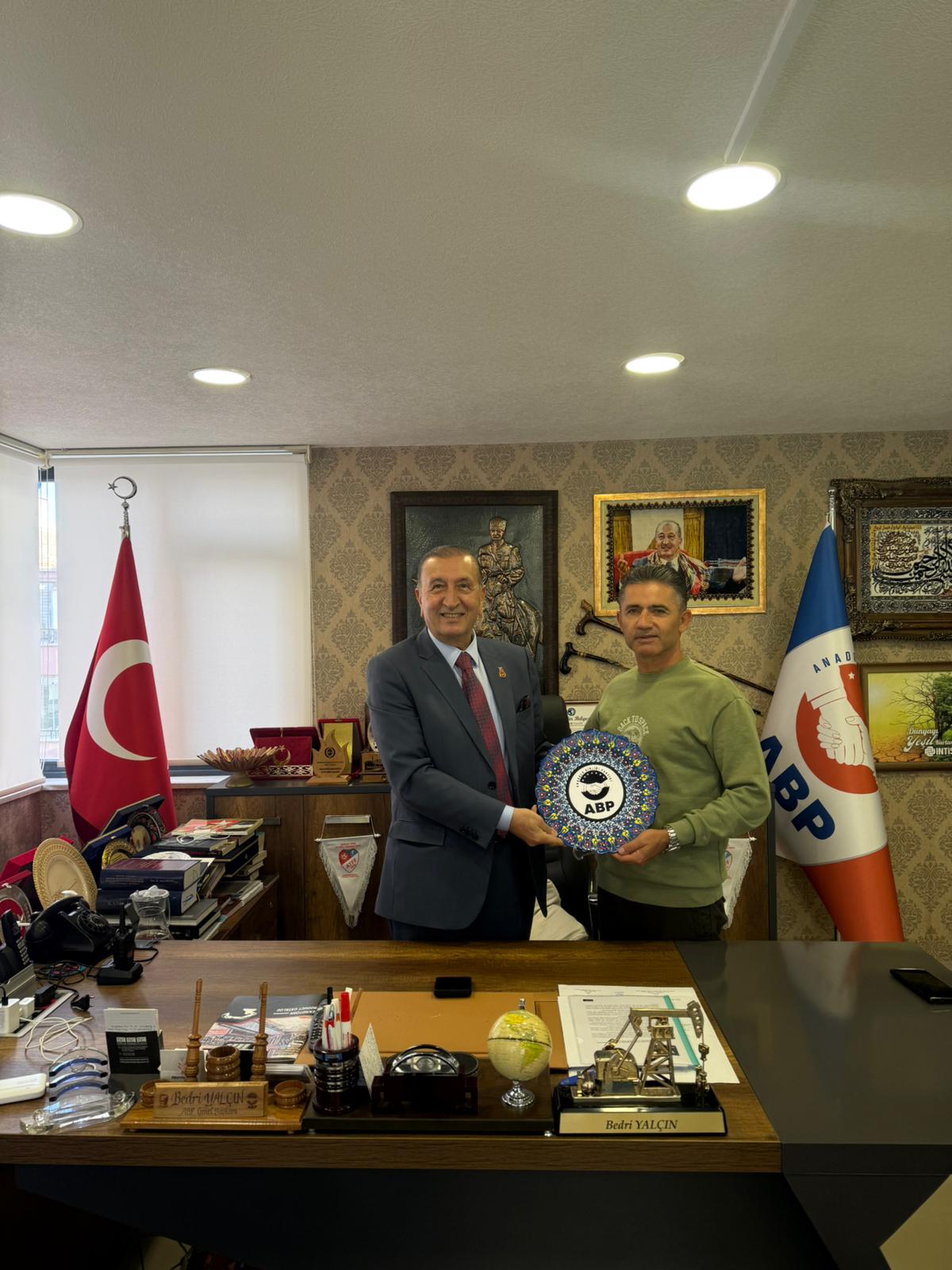 ABP Genel Merkezi’nde Duygu Yüklü Ziyaret