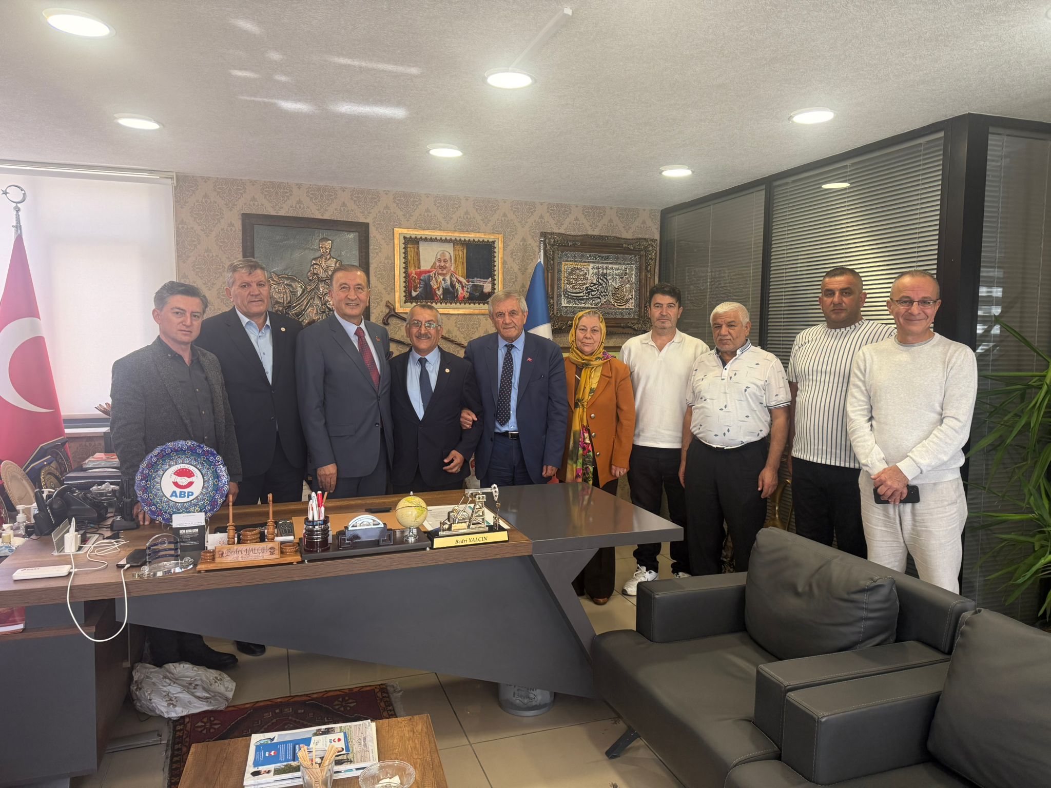 GÜÇLÜ TÜRKİYE PARTİSİ GENEL BAŞKANI MUHARREM GÖZKAYA’DAN ABP ANADOLU BİRLİĞİ PARTİSİ GENEL MERKEZİNE ZİYARET
