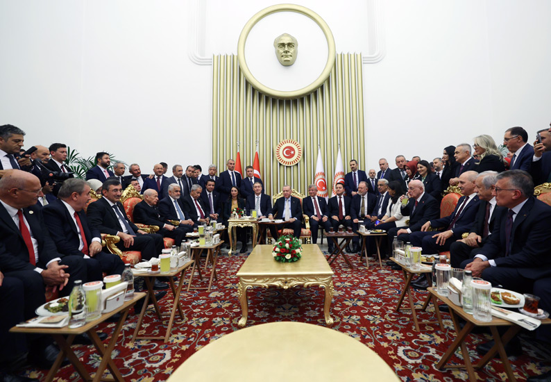 Cumhurbaşkanı Erdoğan, TBMM yeni yasama yılı resepsiyonuna katıldı