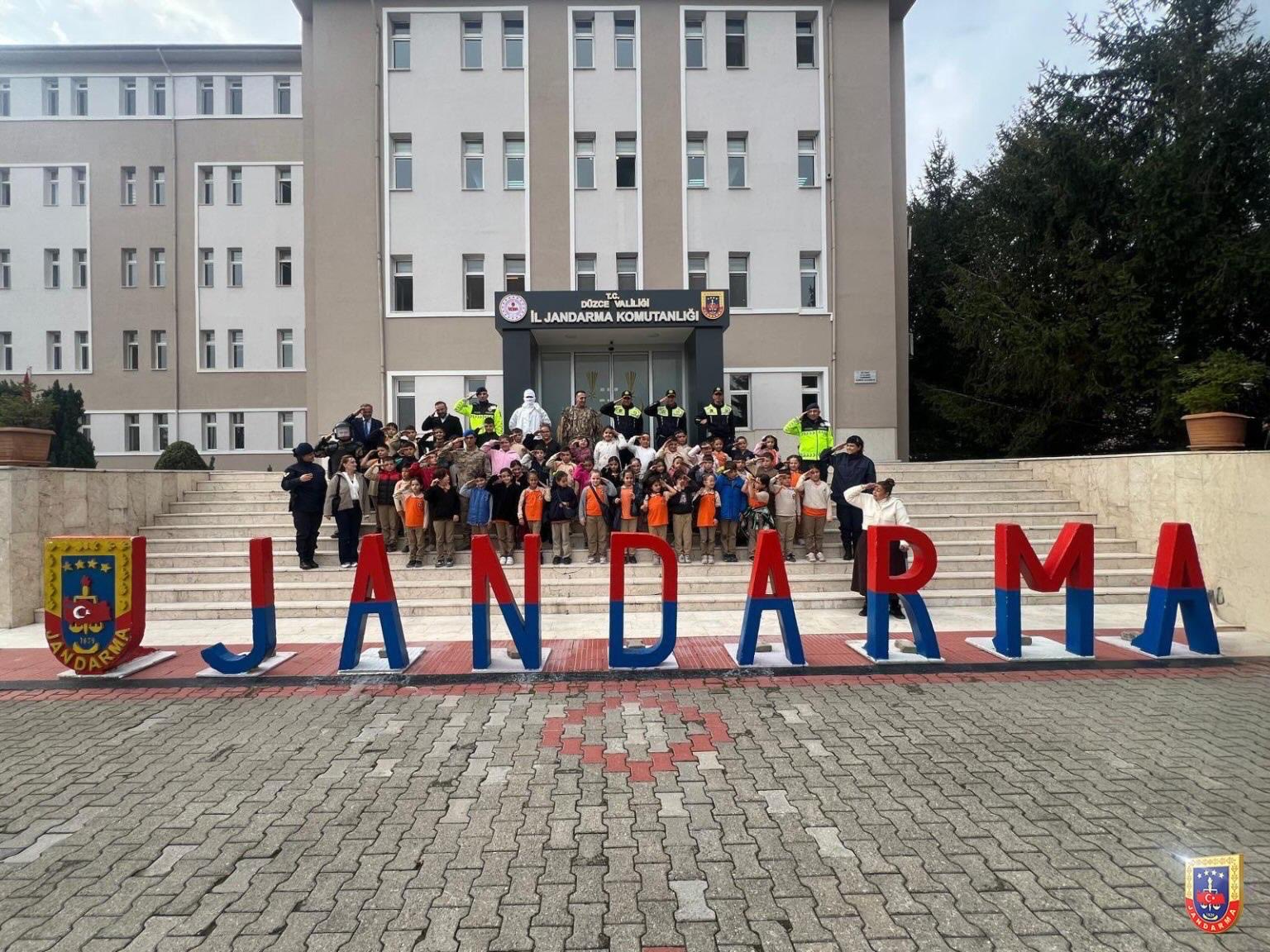 Jandarma Genel Komutanlığı: 'Öğrenmek, Yaşam Boyu Süren Bir Yolculuktur'