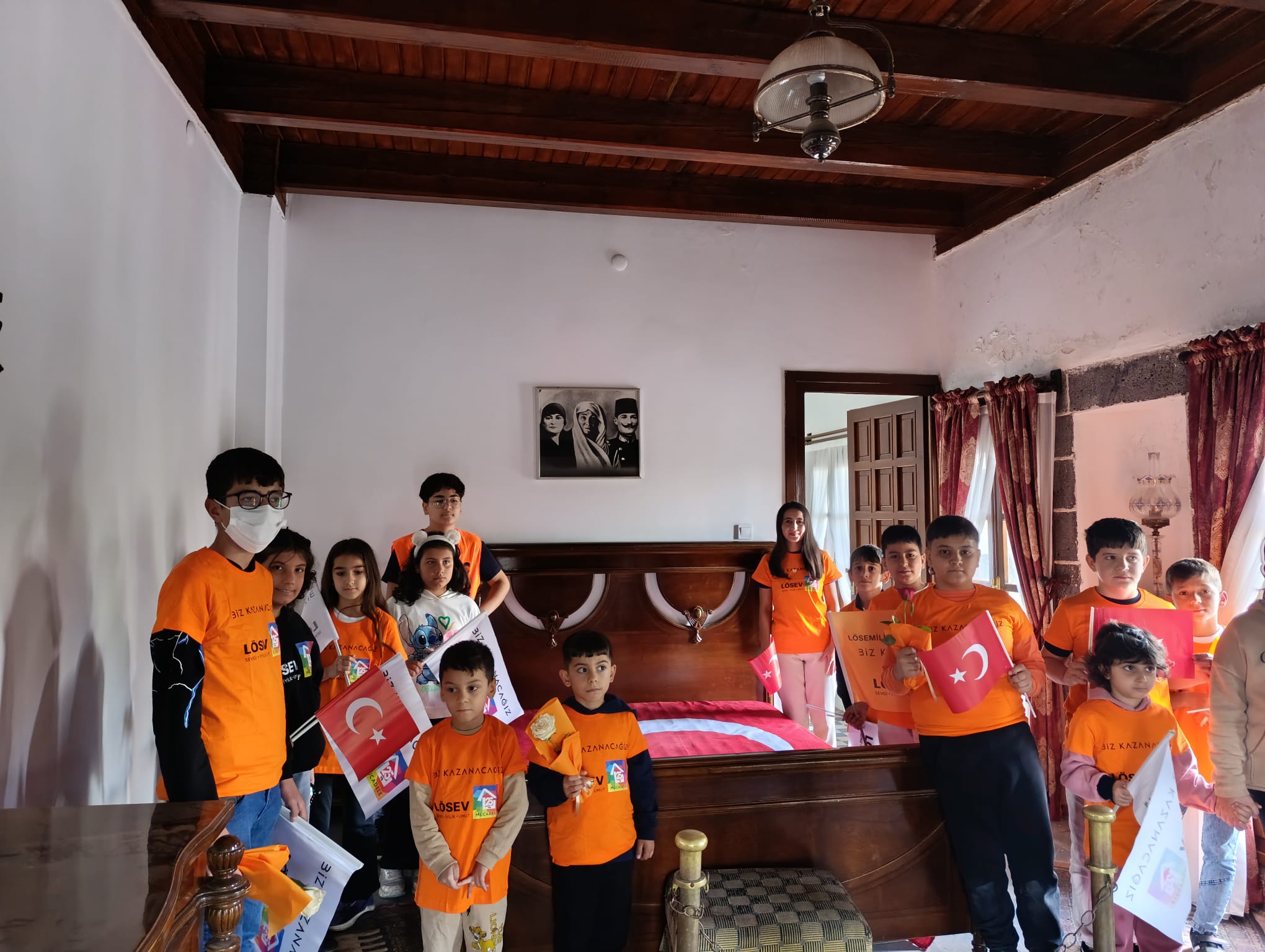 LÖSEV'in Diyarbakır'daki Cumhuriyet Etkinliği kalpleri çaldı!