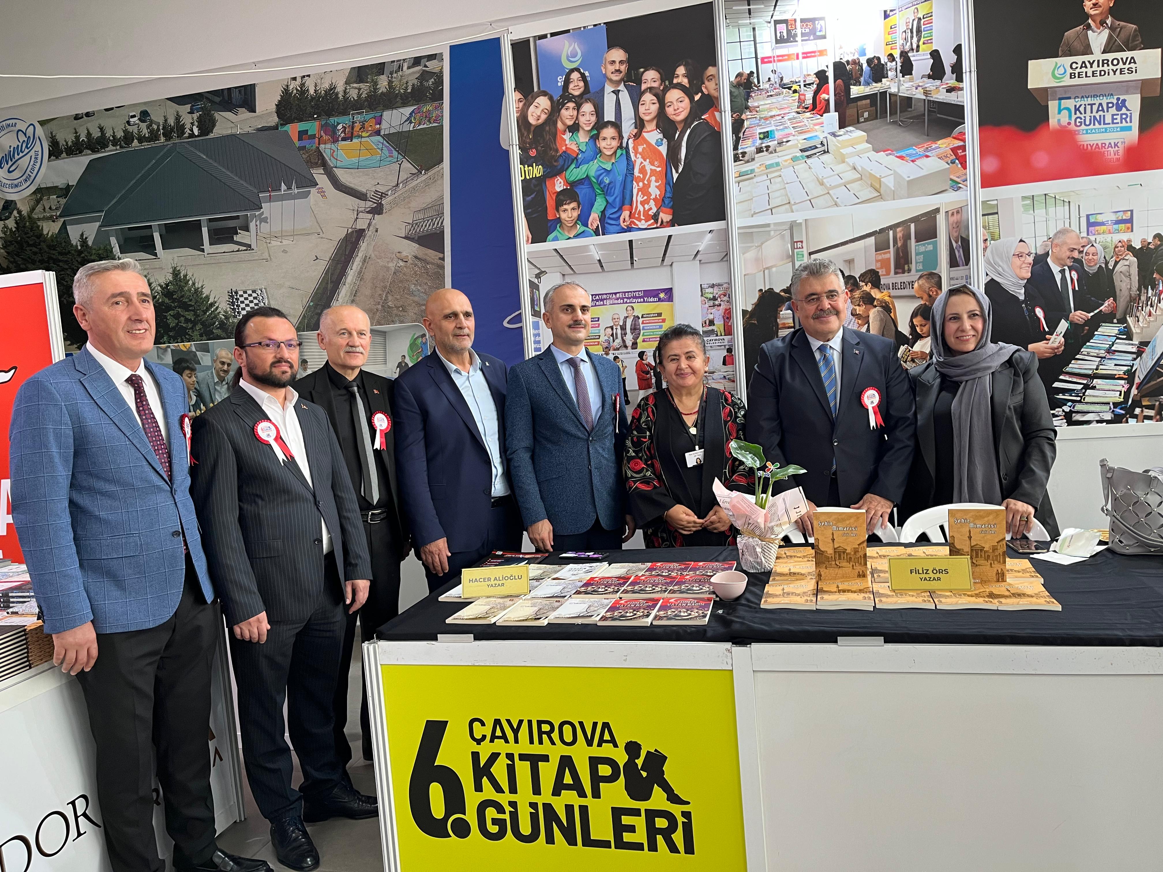 Filiz Örs, “Şehir Mimarisi” ile Çayırova’da Okurlarıyla Buluştu