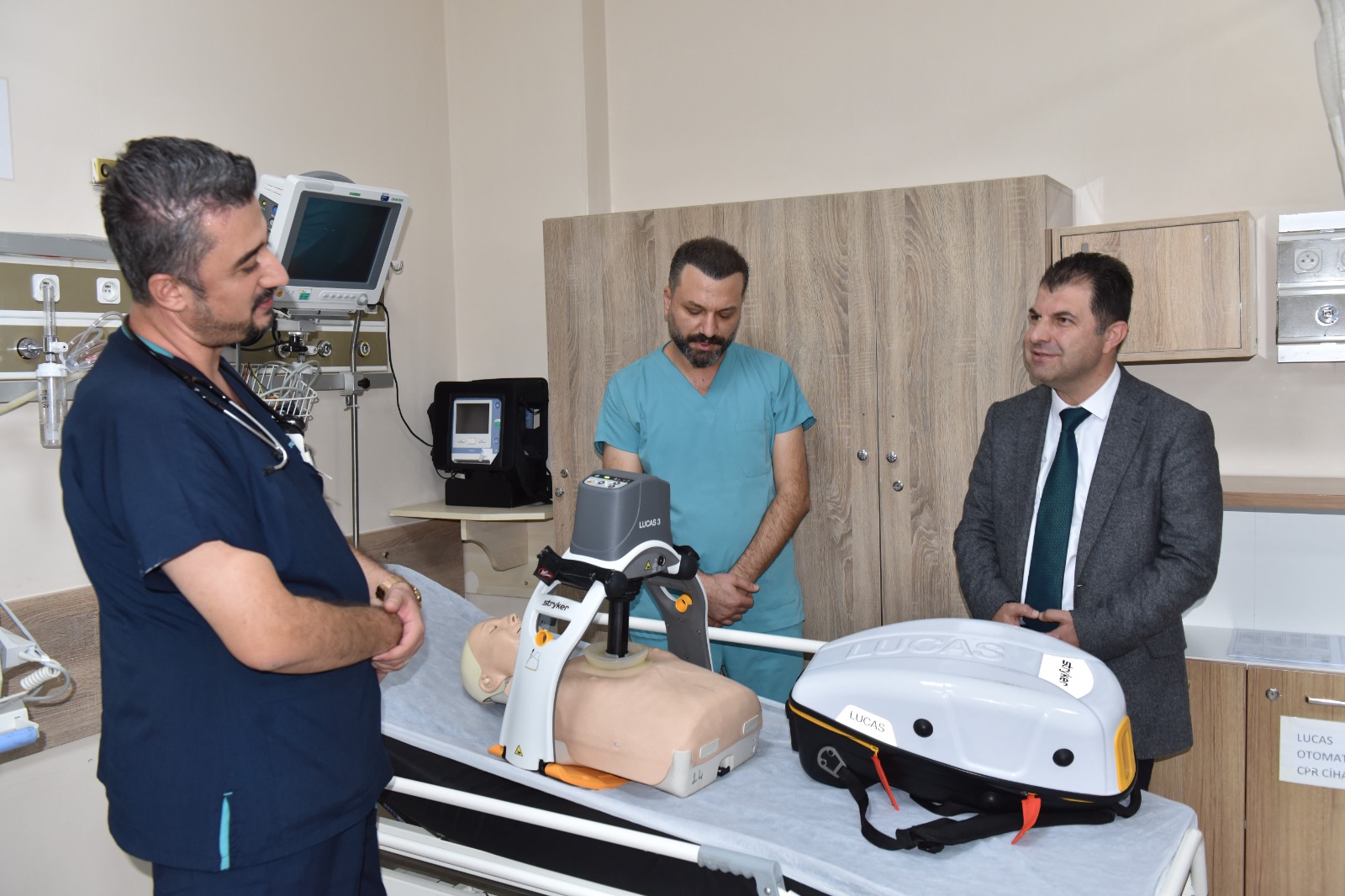 DİCLE ÜNİVERSİTESİ'NE REKOR HASTA GÖZLER YENİ HASTANEDE