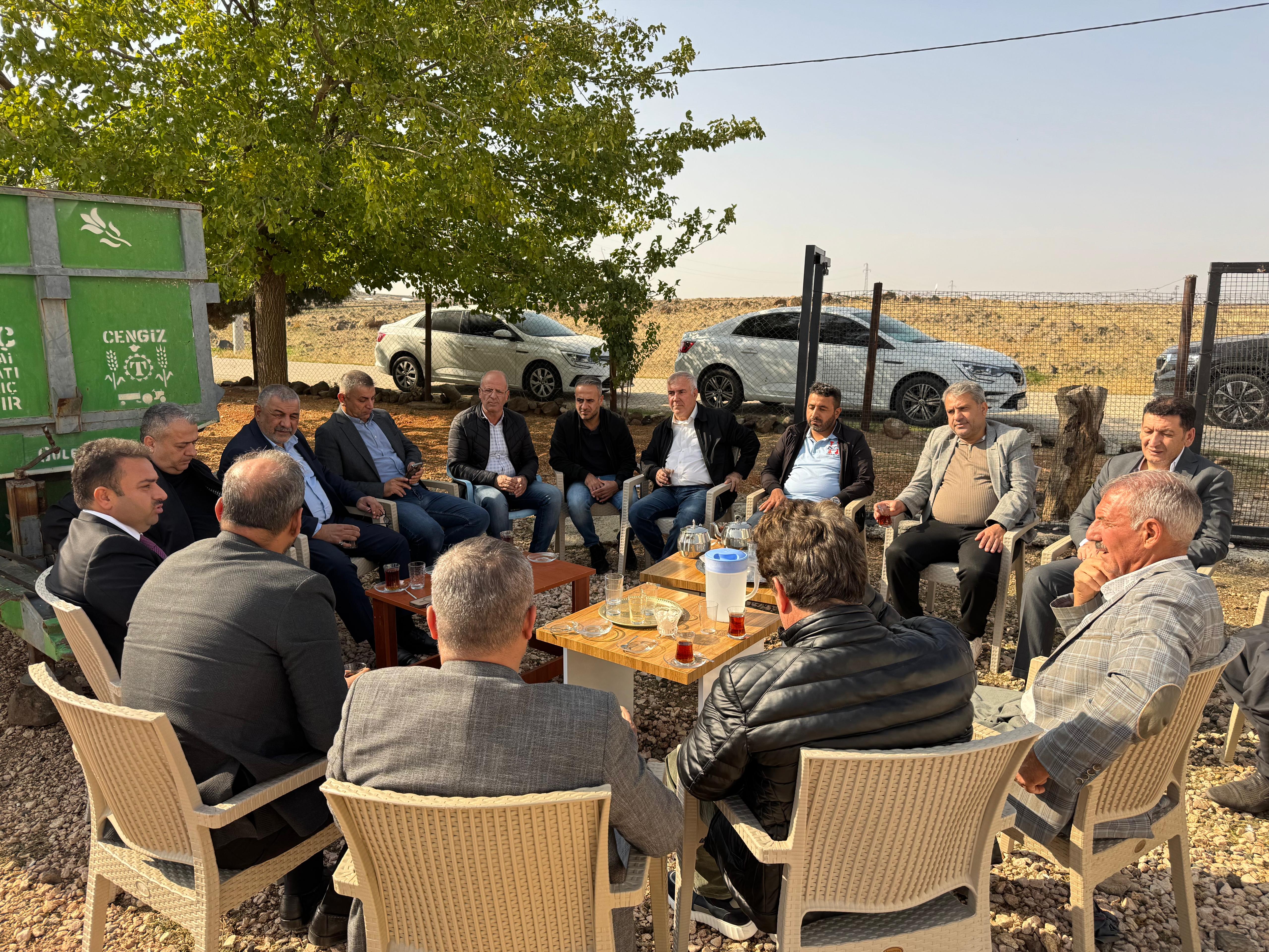 AK PARTİ'YE EMEK VERENLERE "VEFA " ZİYARETLERİ