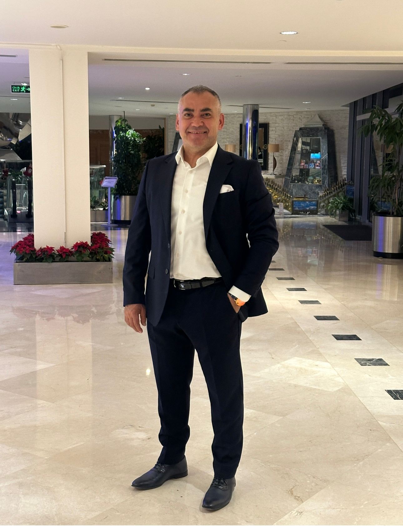 ANTALYA’NIN GÜÇLÜ İŞ İNSANI: TURGUT KIR’IN BAŞARI HİKÂYESİ