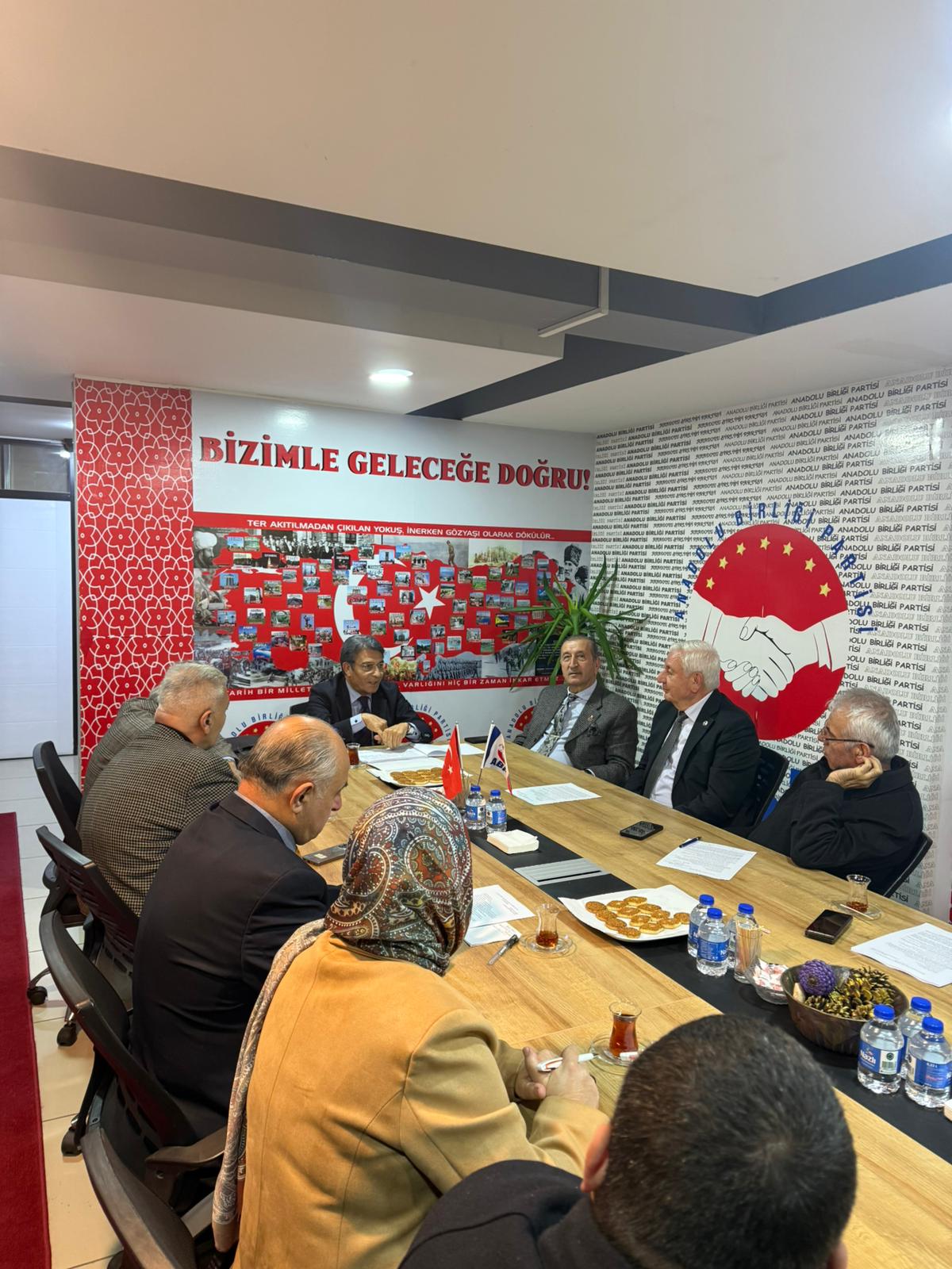 ABP Genel Merkezi’nde Anlamlı Buluşma: Prof. Dr. Duran Bülbül Konuk Oldu