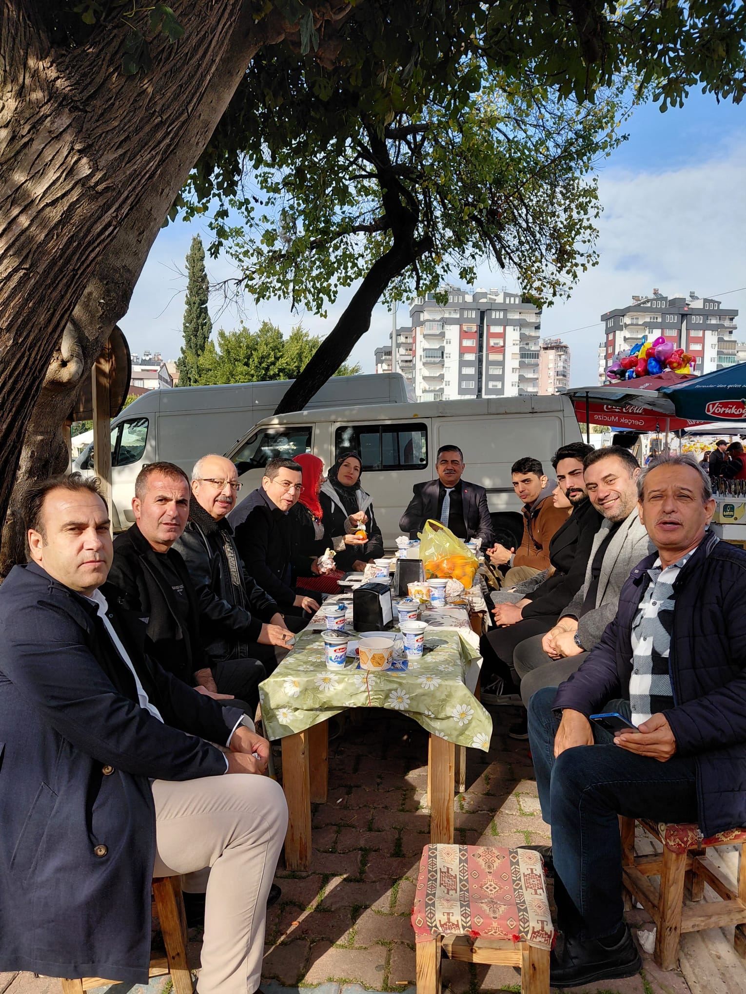 Hakan Tütüncü, Adnan Asar ve İş Dünyası Muratpaşa’da Esnafla Bir Araya Geldi