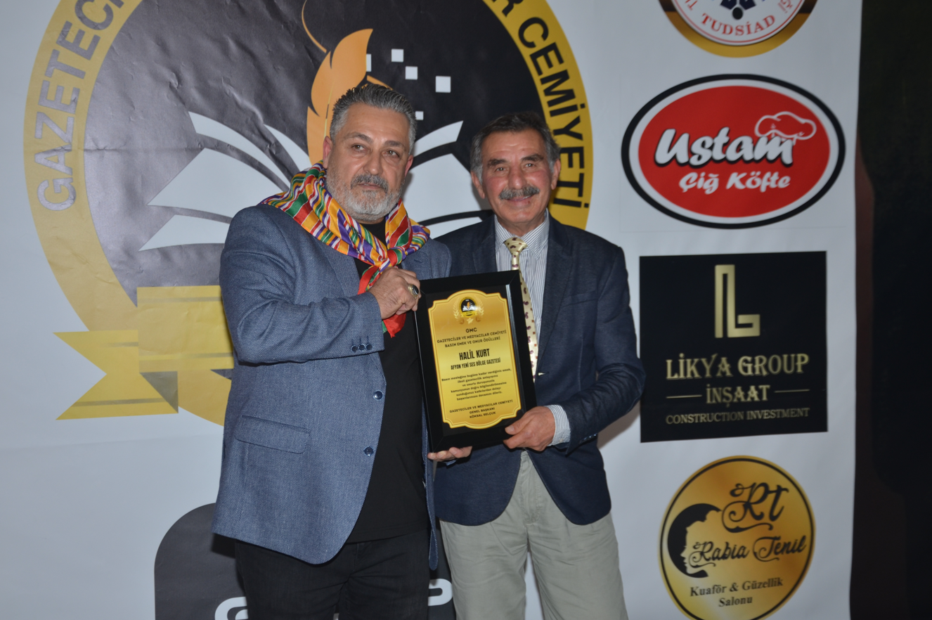 HALİL KURT’A BASIN EMEK VE ONUR ÖDÜLÜ