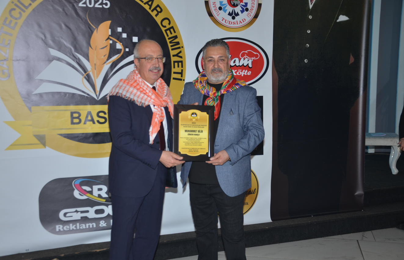 MUHAMMED BİLİR’E BASIN EMEK VE ONUR ÖDÜLÜ