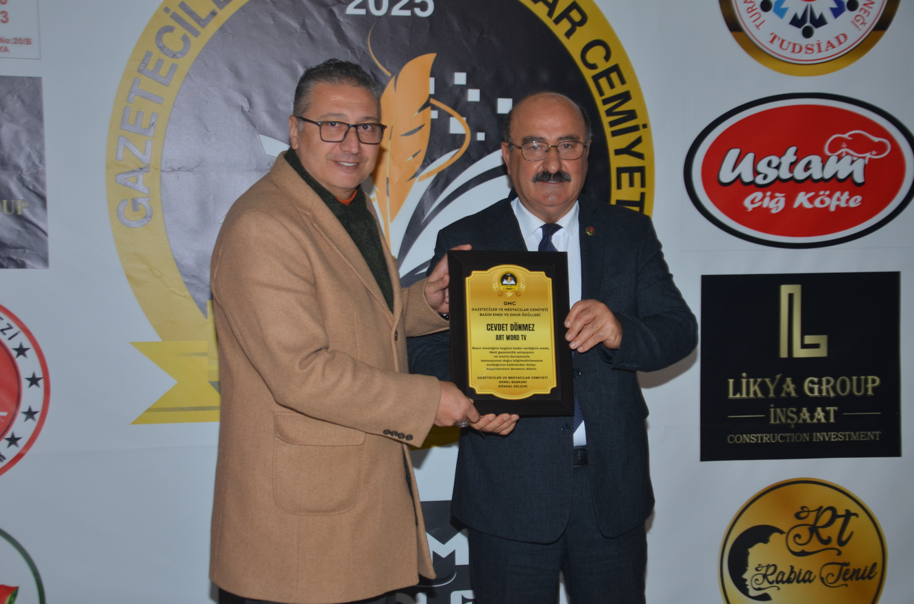 CEVDET DÖNMEZ’E BASIN EMEK VE ONUR ÖDÜLÜ