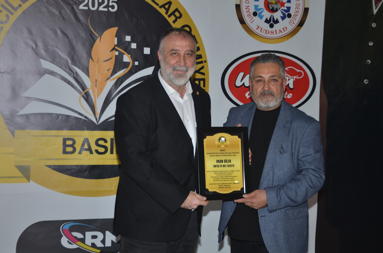 OKAN DİLEK’E BASIN EMEK VE ONUR ÖDÜLÜ