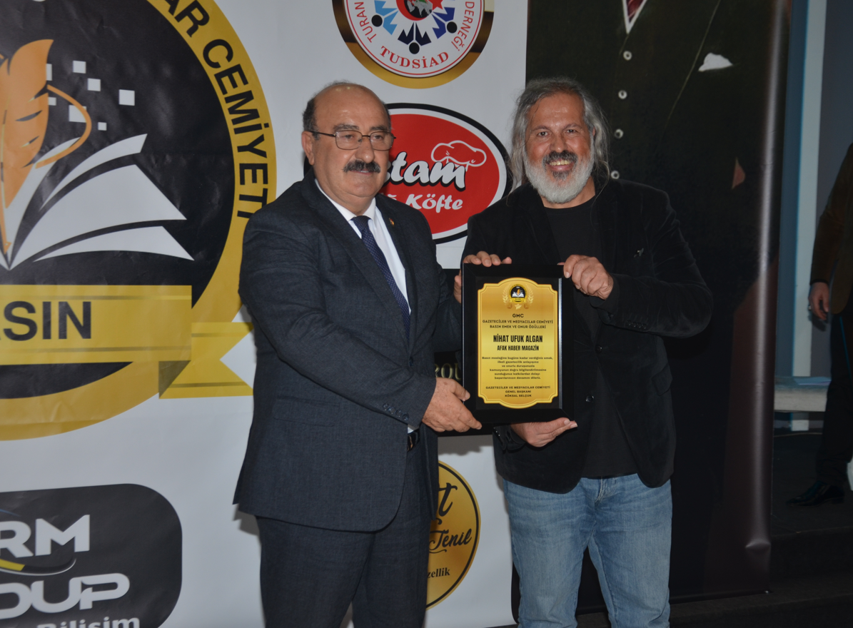 NİHAT UFUK ALGAN’A BASIN EMEK VE ONUR ÖDÜLÜ