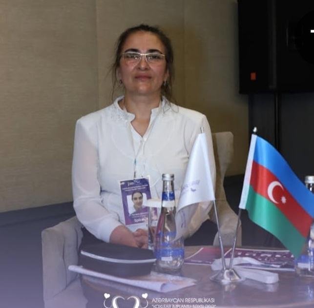 Azerbaycanlı Defektoloji ve Konuşma Terapisi Ustası Pervane Evez Kızı Sorularımızı Yanıtladı