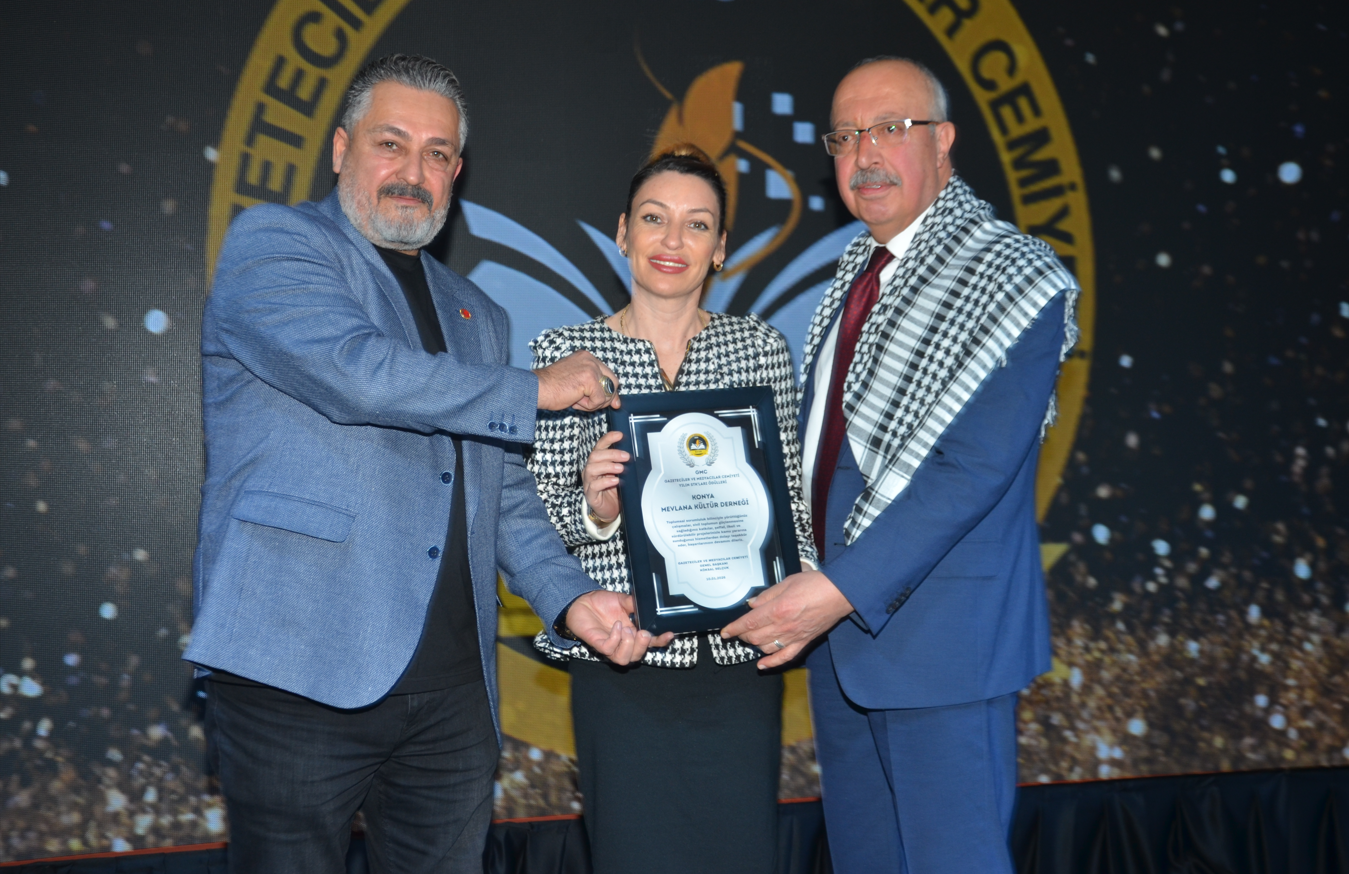 KONYA Mevlana Kültür Derneği “Yılın En Başarılı STK’sı” Ödülüne Layık Görüldü