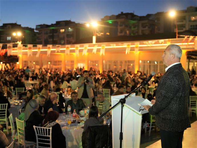 ALANYA BELEDİYESİ AİLESİ İFTAR SOFRASINDA BULUŞTU