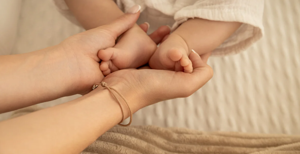 Doğum izni süresi 24 haftaya çıkıyor