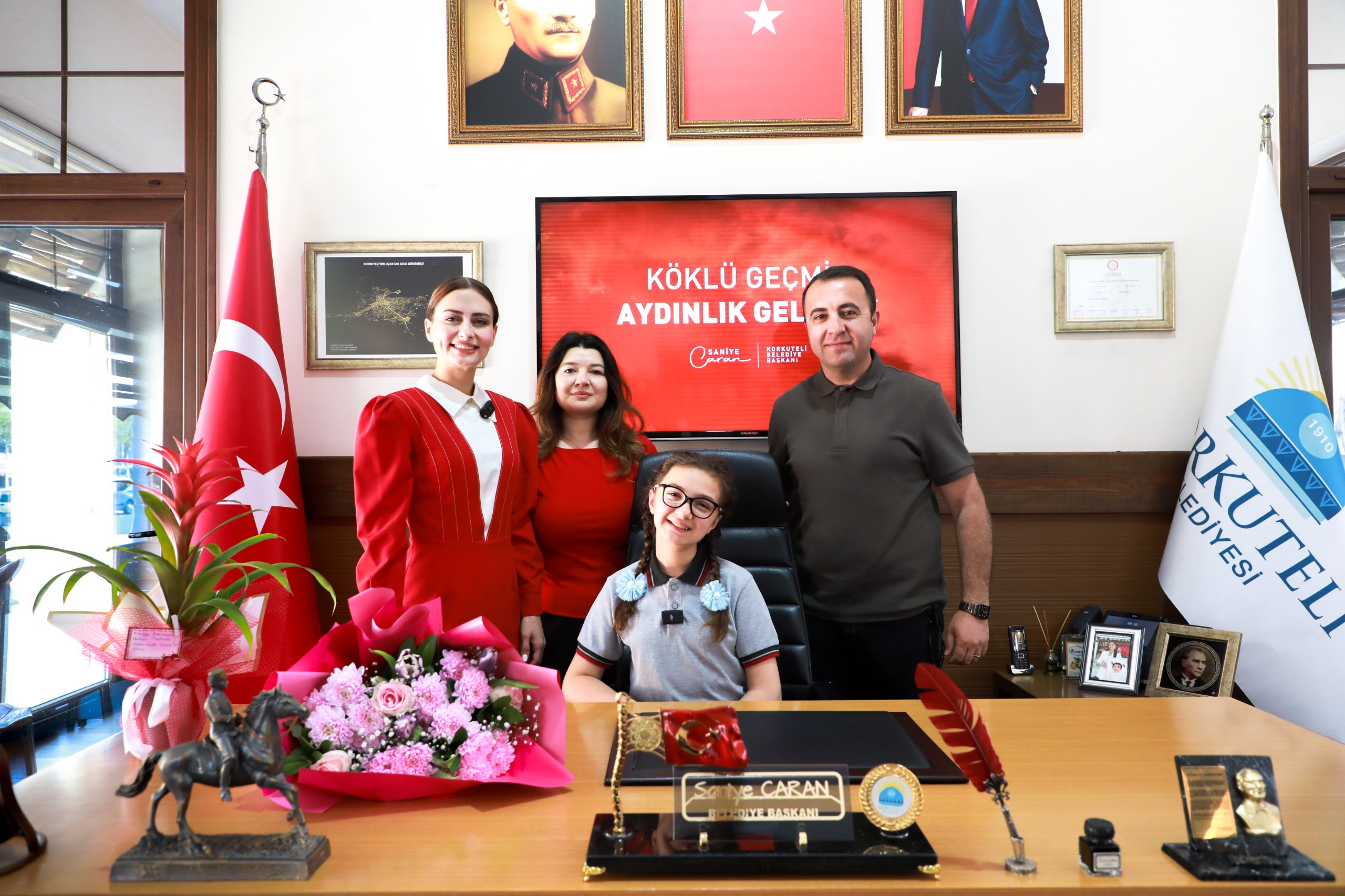 Korkuteli Belediye Başkanı Saniye Caran, Makamını Geleceğin Başkanına Devretti