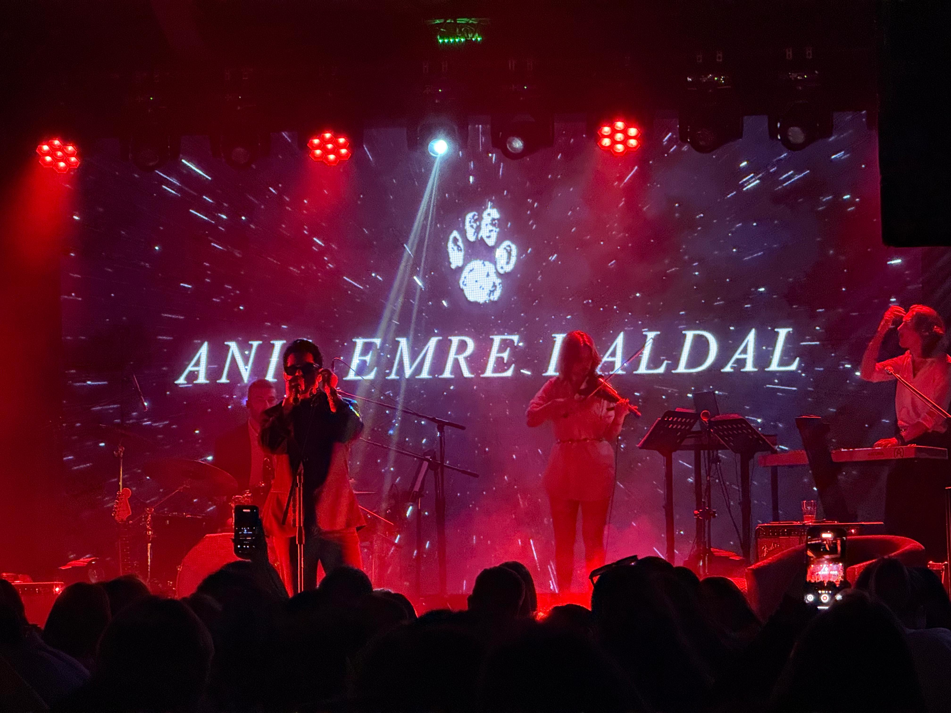 Anil Emre Daldal'ın Hayal Kahvesi'ndeki Coşkusu
