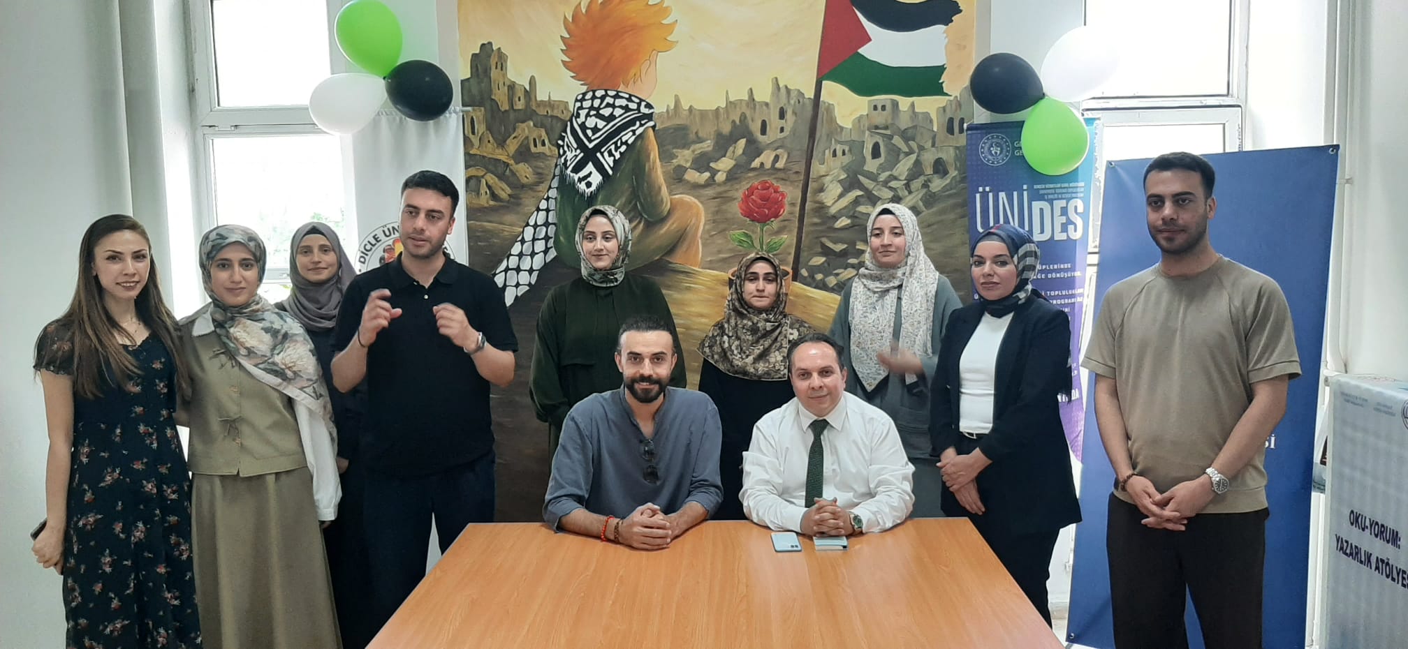 Dicle Üniversitesi’nde Geri Dönüşümden Filistin Temalı Anlamlı Proje