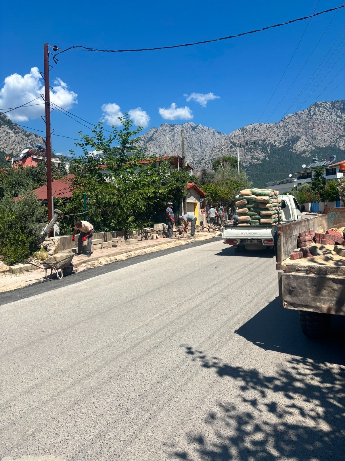 Kemer’de altyapı çalışmaları sürüyor