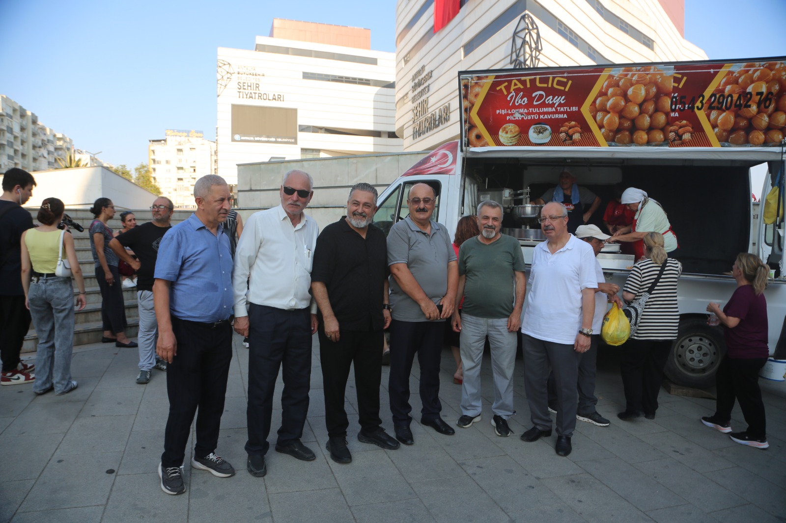 ANTALYA'DA ATSB'DEN ÇİFTE GÜNDEM: İŞ DÜNYASINA GÜÇLÜ BİRLİK ÇAĞRISI, EMLAK SEKTÖRÜNE DESTEK