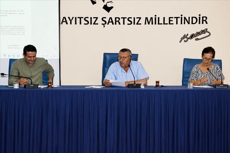 Kaş Belediyesinde Olağanüstü Meclis Toplantısı yapıldı