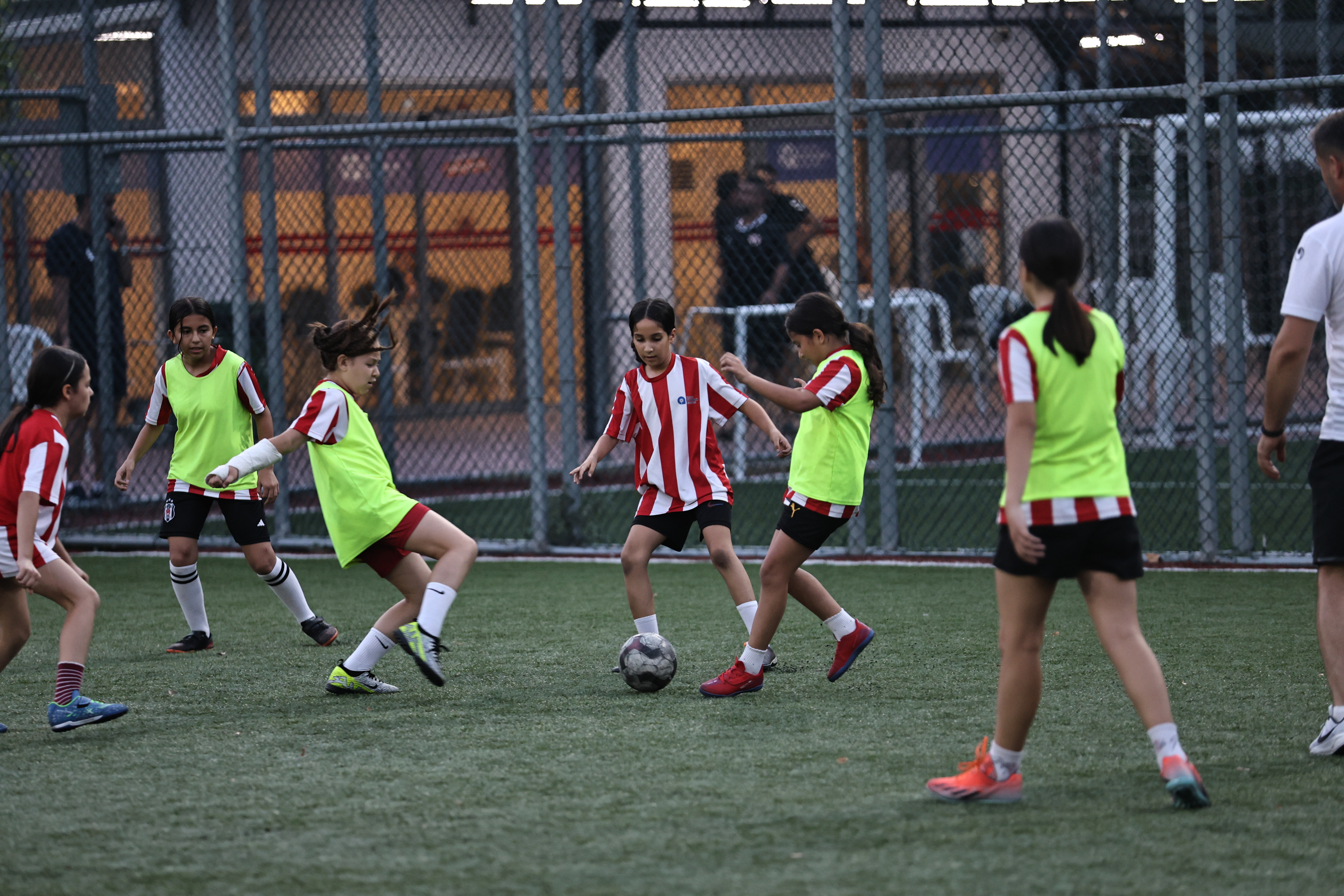 Futbol Akademisi’nde yaz dönemi