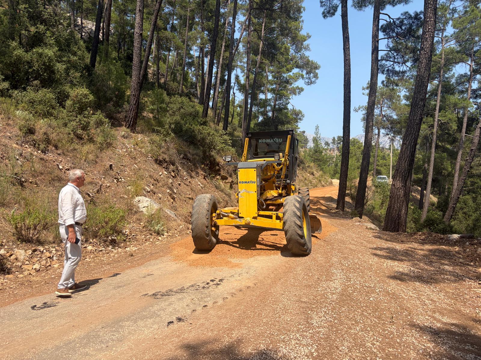 Yayla Kuzdere'de asfalt çalışması başladı