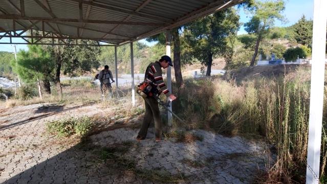 Alanya'da bir yılda 215 mezarlığa bakım yapıldı