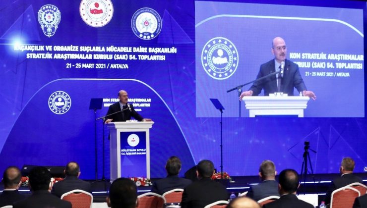 BAKAN SOYLU ''3 TON 860 KİLO ESRAR KOCAELİ'DE LİMANDA BİR KONTEYNERİN İÇİNDE ELE GEÇİRİLDİ''