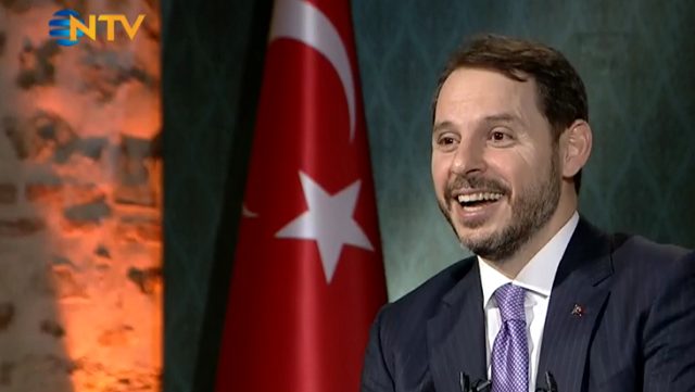 Berat Albayrak'ın anlattığı fıkra konuk olduğu canlı yayına damga vurdu