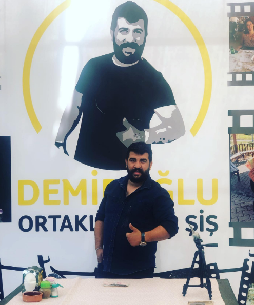 DEMİROĞLU ORTAKLAR ÇÖP ŞİŞ SAHİBİ İLYAS DEMİR’DEN 19 MAYIS MESAJI