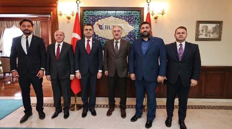 DEVA Partisi Bursa İl Başkanlığı'ndan Diplomasi Atağı: Yatırım Fırsatları İhmalle Elimizden Gidiyor!