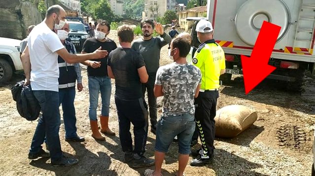 Giresun'daki sel sonrası bir çuval fındığı almaya çalışan iki kişi gözaltına alındı