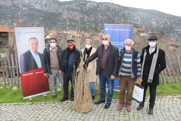  İbradı ipekböcekçiliği ile tanışıyor.