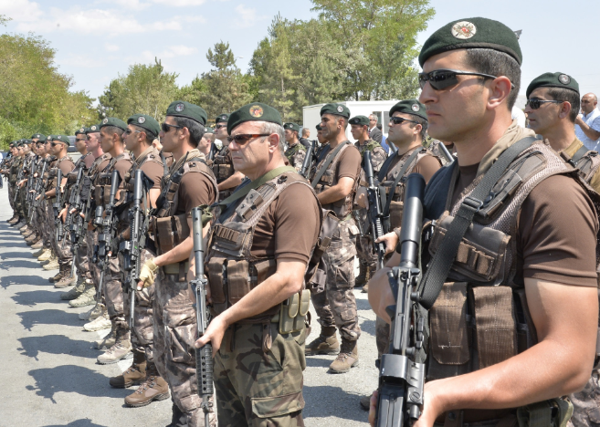 İPEĞE SARILMIŞ ÇELİK YUMRUKTUR.. ÖZEL HAREKAT BAŞKANLIĞI