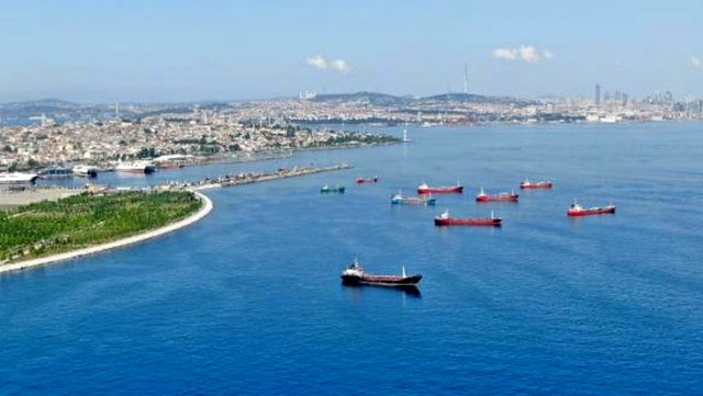 İstanbul'da 7 gemi satışa çıktı