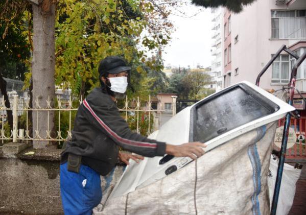 Kamyonet kapısını çaldı, yakalanınca 'Sahipsiz sandım' dedi