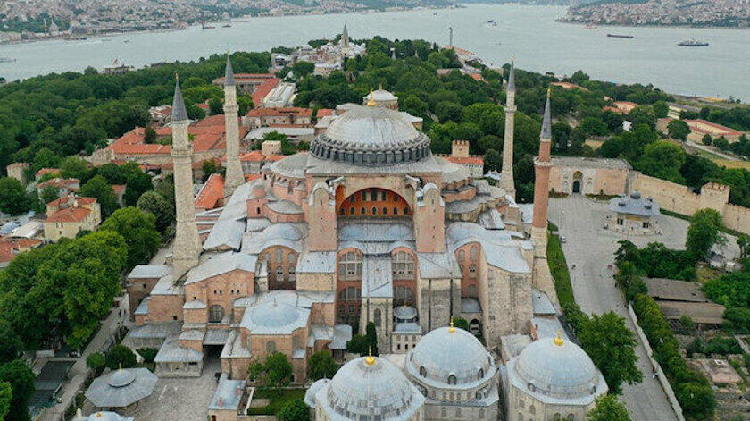 Kültür ve Turizm Bakanı Ersoy: Ayasofya için tazminat ödenmeyecek