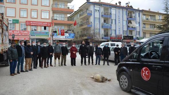 MHP Korkuteli İlçe Başkanlığı teşkilat çalışmalarında kullanmak üzere yeni araç aldı.