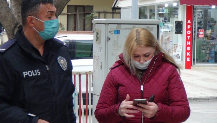 Sahte parayı alan işyeri sahibi polisi aradı Gürcü kadın neye uğradığını şaşırdı