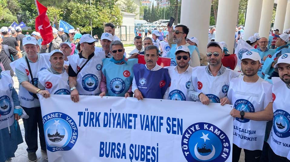 Türk Vakıf Sen Bursa Şube Başkanı Eyüp Bulut: “Düşük Promosyonu Kabul Etmiyoruz”