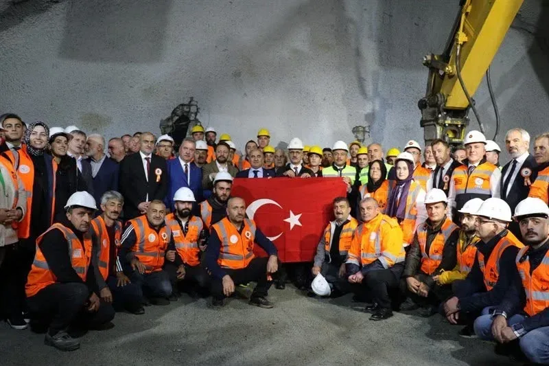 Çamlıhemşin Tüneli açılıyor, Ayder’e ulaşım 20 dakika